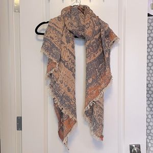 Zara Muted Pattern Scarf